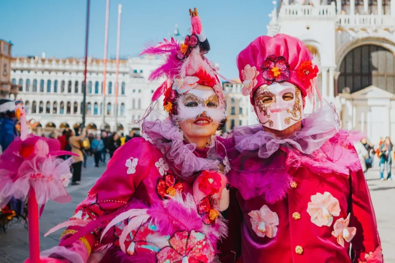 Carnaval de Veneza 2027: datas, eventos, onde ficar e preços
