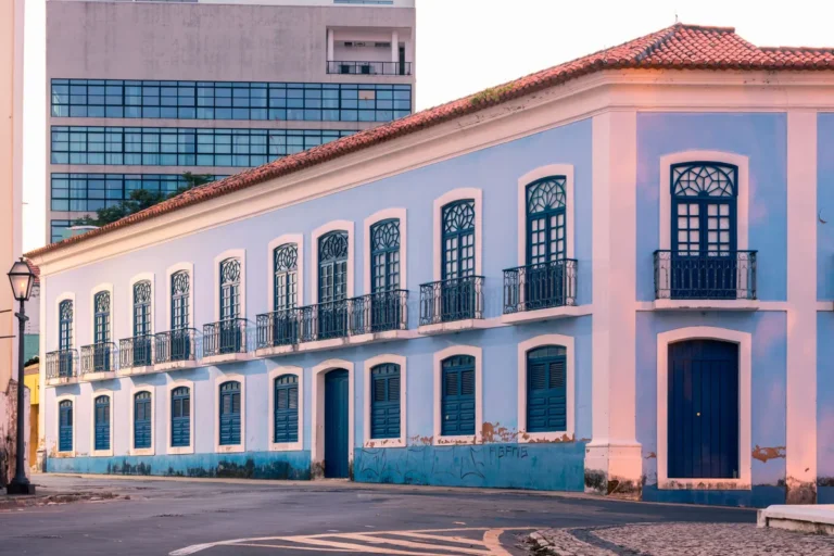 Carnaval de São Luís 2027: circuitos, blocos e onde ficar