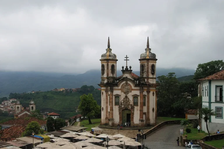 Onde ficar em Ouro Preto: pousadas, ladeiras e estacionamento