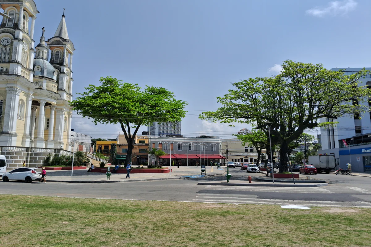 Centro e catedral de Ilhéus