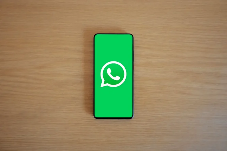 Golpe do Booking no WhatsApp: como conferir se a reserva é verdadeira