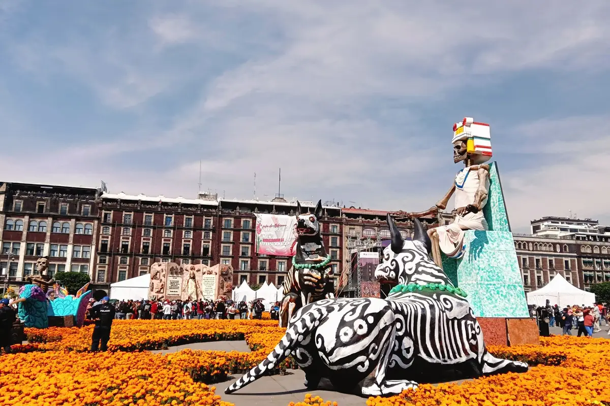 Ofrenda de Día de Muertos no Zócalo da Cidade do México