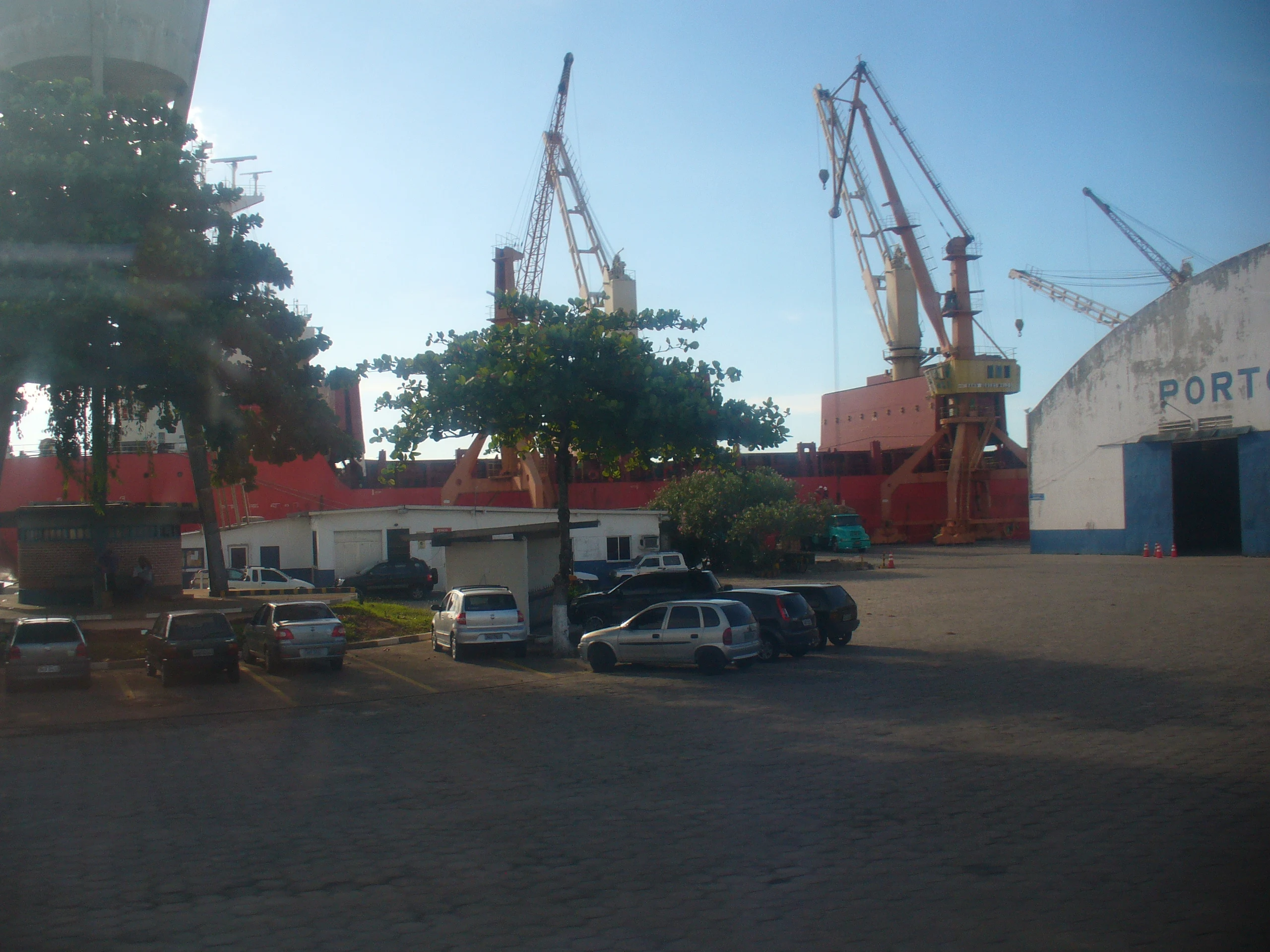 Vista do porto de Ilhéus na Bahia e sua área costeira