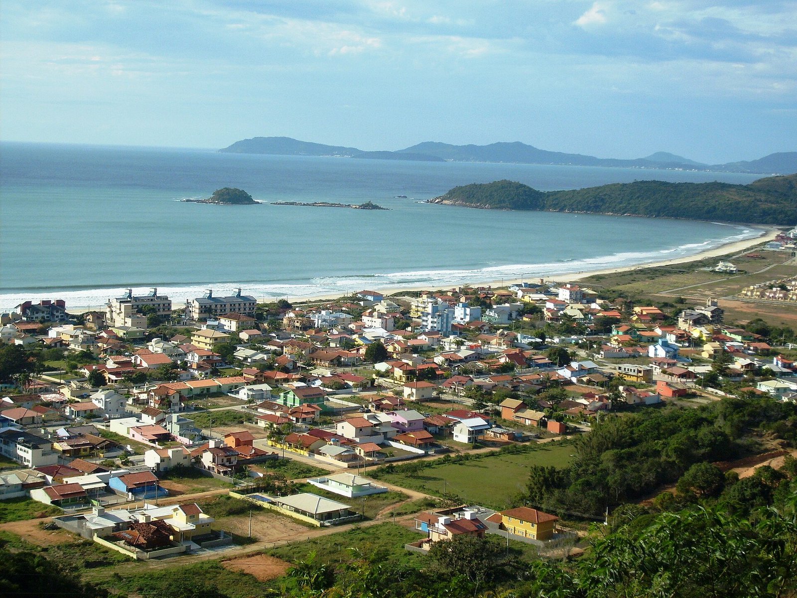 Vista da Praia de Palmas em Governador Celso Ramos