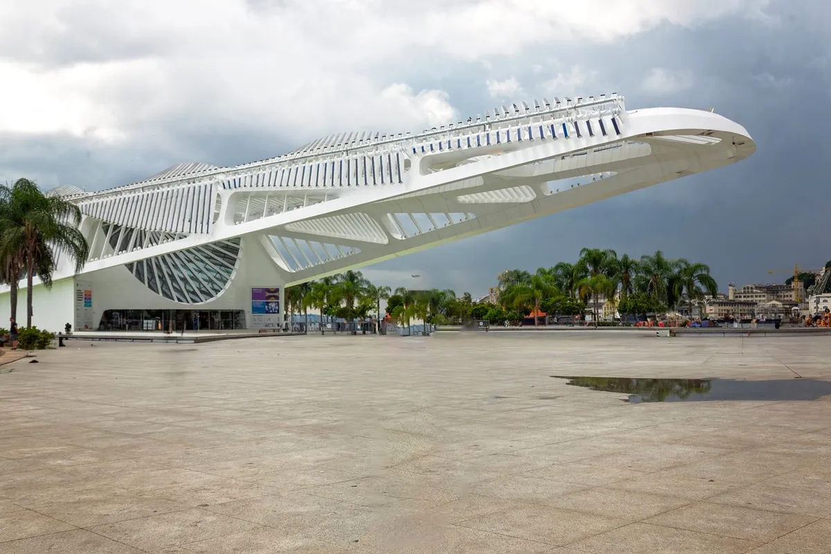 Museu do Amanhã na Praça Mauá, vizinho ao terminal de cruzeiros do Rio