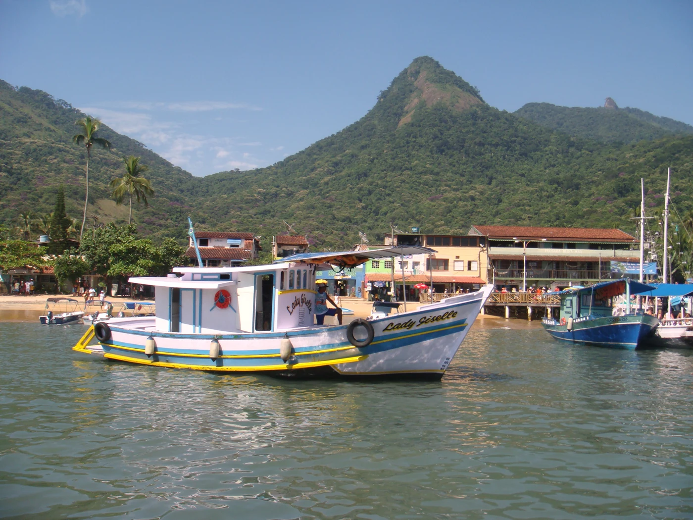 Cais da Vila do Abraão na Ilha Grande