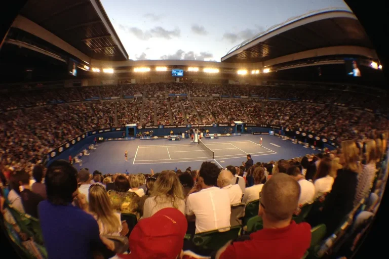 Australian Open 2027: ingressos, sessões e viagem a Melbourne