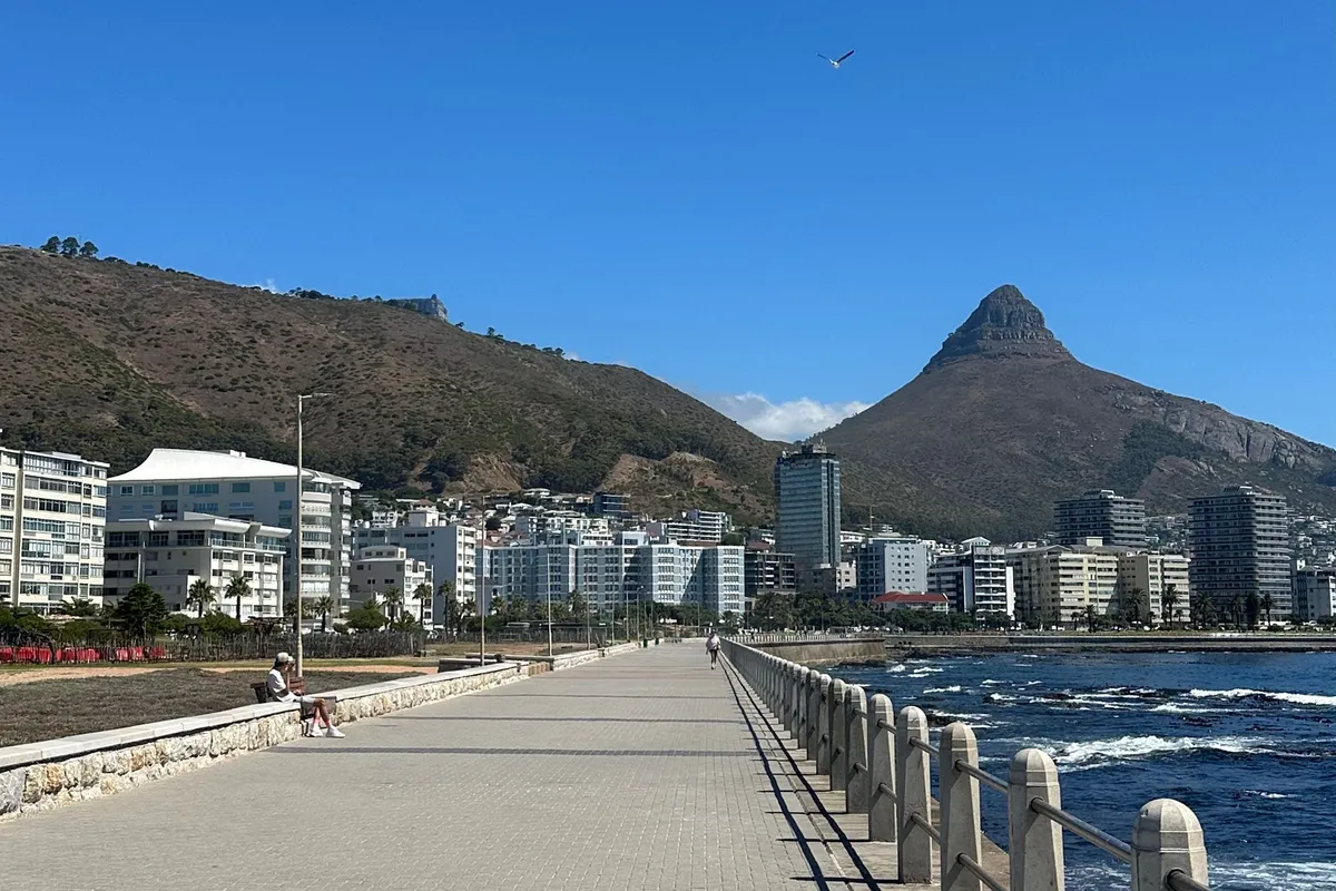 Orla de Sea Point na Cidade do Cabo para um passeio leve no dia seguinte