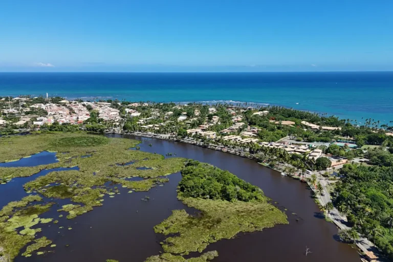 Transfer Salvador Praia do Forte: desde R$ 139 por pessoa